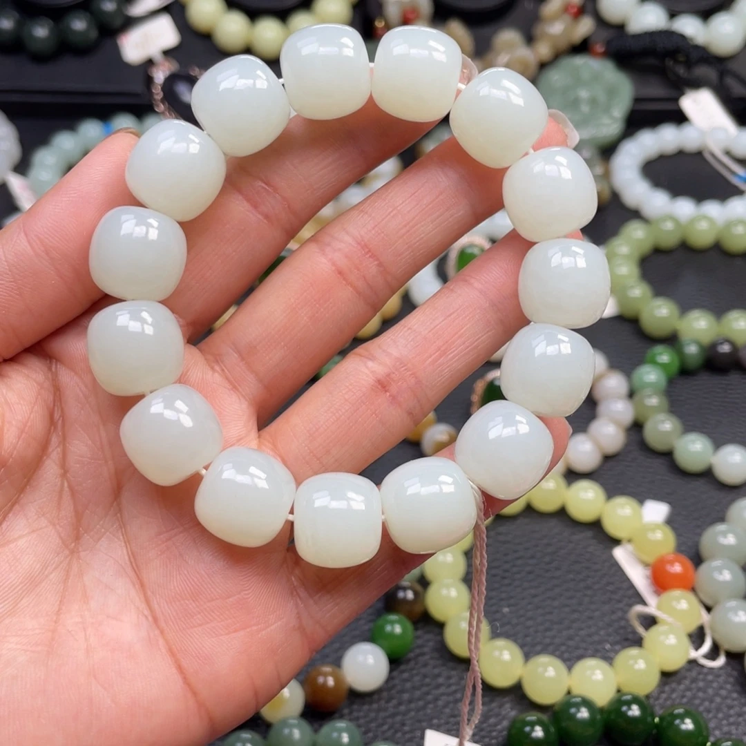 和田玉未镶嵌手链