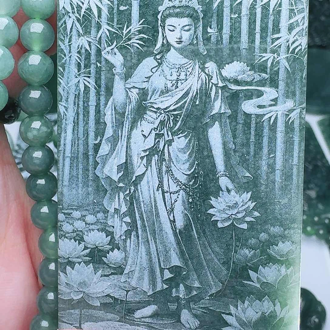 翡翠未镶嵌颈饰天然的A货翡翠多样性发其一