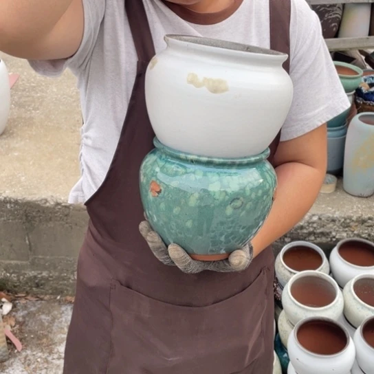 紫砂花盆口14高15瑕疵瑕疵