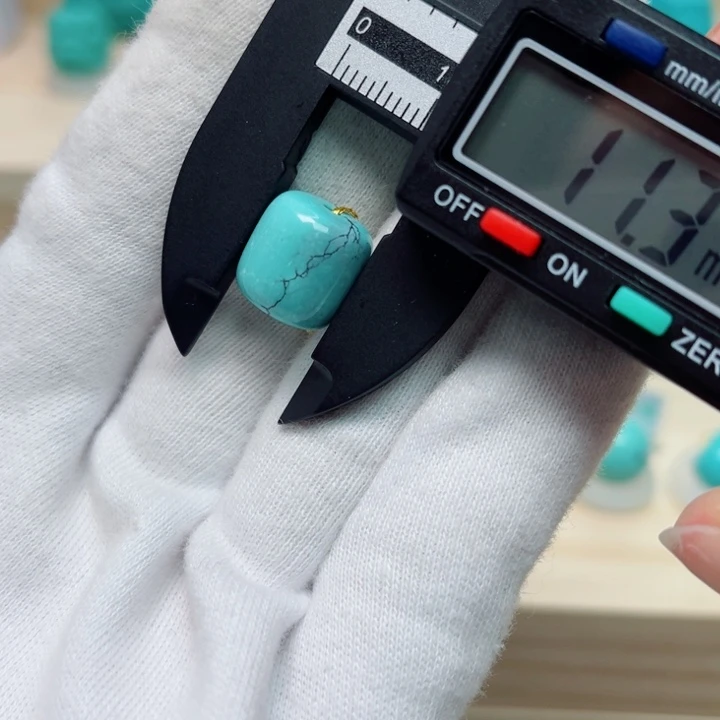 绿松石珠宝未镶嵌