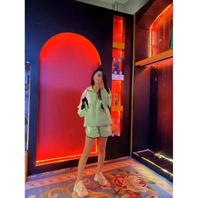 潮奢潮流上新套装运动休闲男女同款绿色时尚宽松套装-170