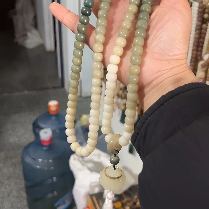 吊坠白玉菩提8×10