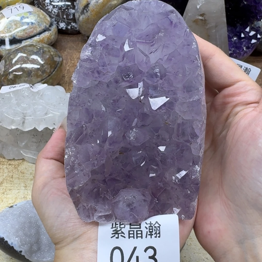 玛瑙/玉髓未镶嵌珠宝奇石
