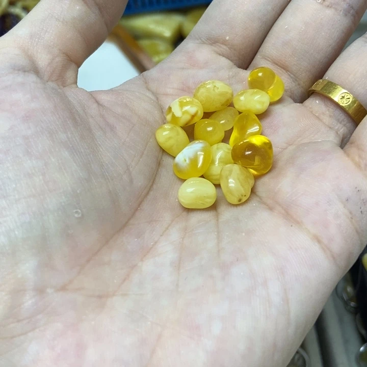 未镶嵌蜜蜡裸石多样性发货其三