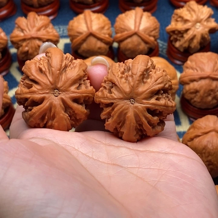 把件文玩核桃趙*西精品手捻