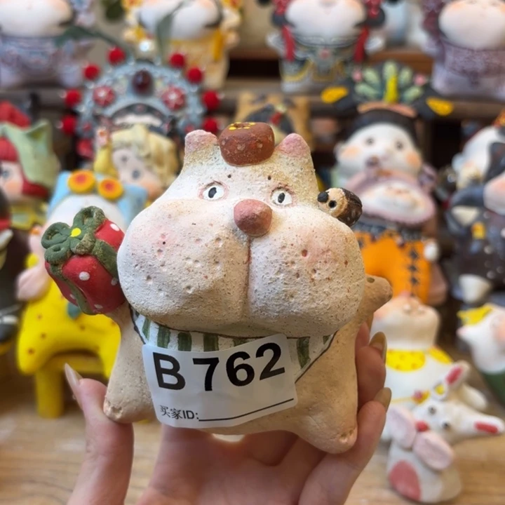 哈****摆件手捏陶艺摆件