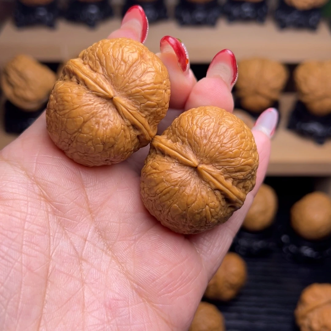 文玩核桃吊坠你***眼66z---------