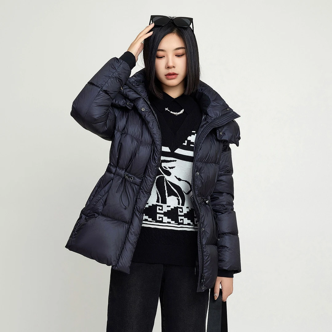 YUNSHUO羽绒服女冬季新款保暖白鹅绒连帽羽绒衣815101