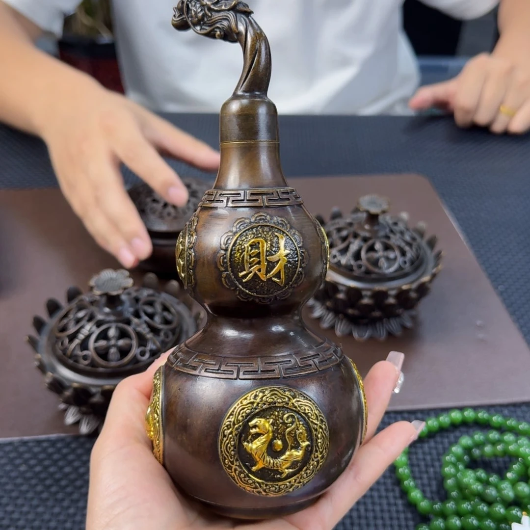 石英质玉未镶嵌颈饰