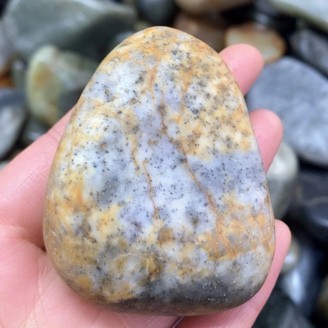 未镶嵌和田玉（糖玉）挂件