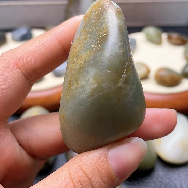 和田玉颈饰未镶嵌43