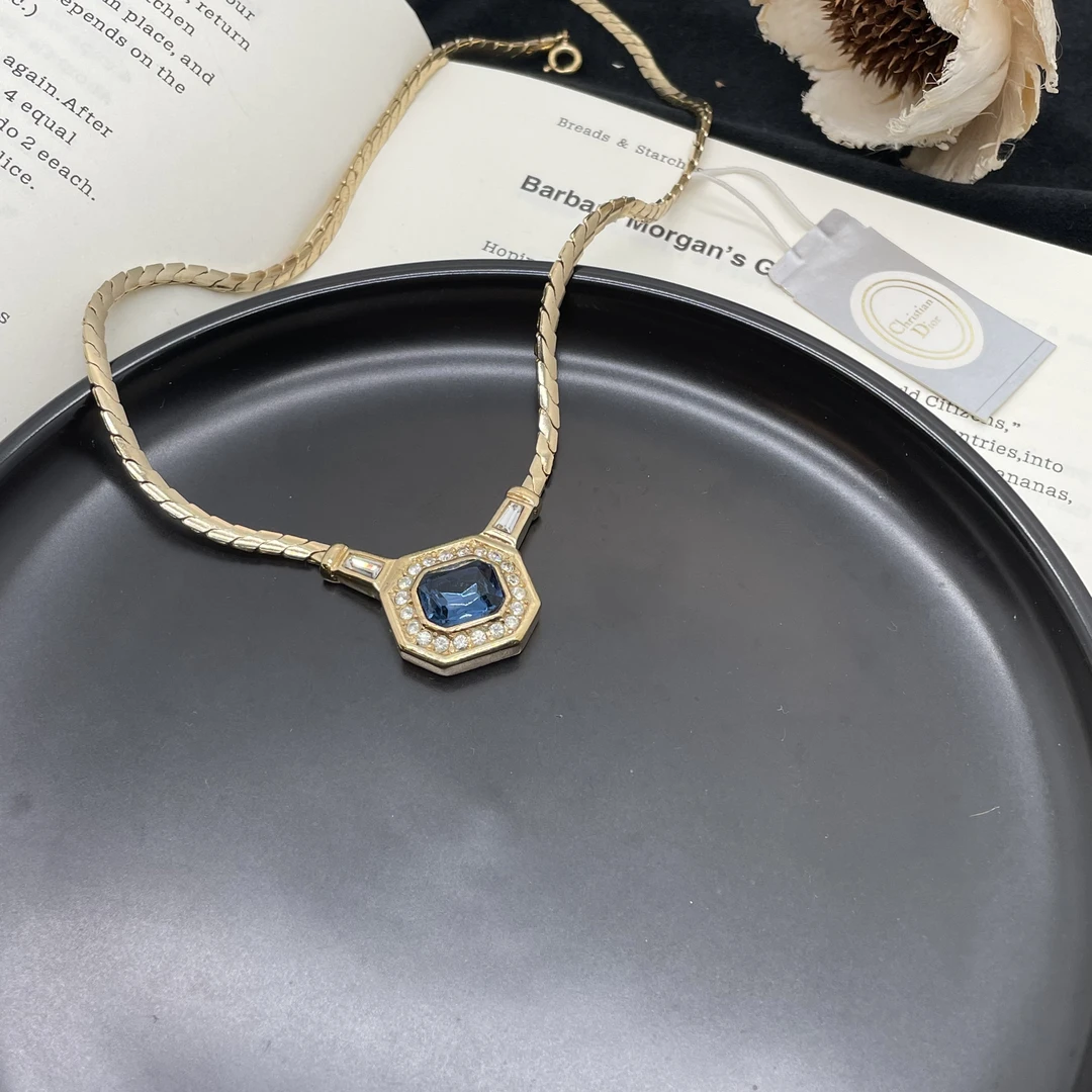 95新 DIOR/迪奥 蓝色小方形项链/d06391