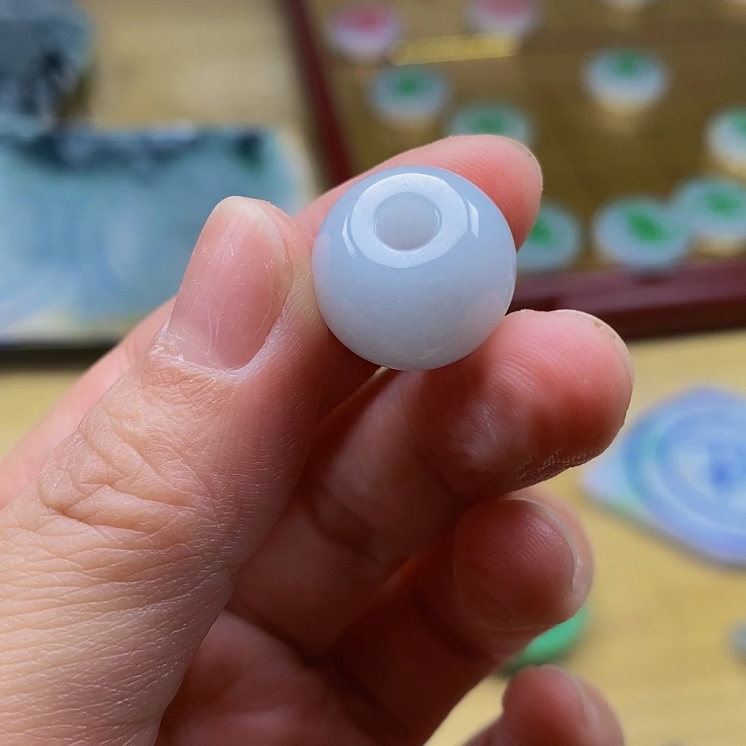 翡翠未镶嵌耳饰翡翠A货