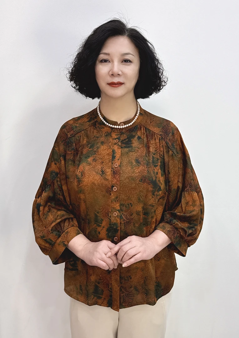 春夏贵气妈妈装衬衫圆领复古开衫宽松时尚大码中老年外搭