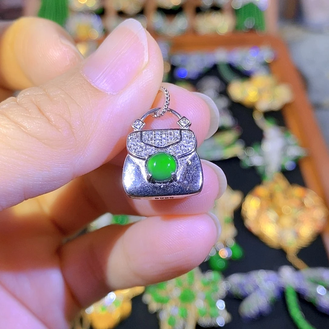 银S925镶嵌挂件翡翠