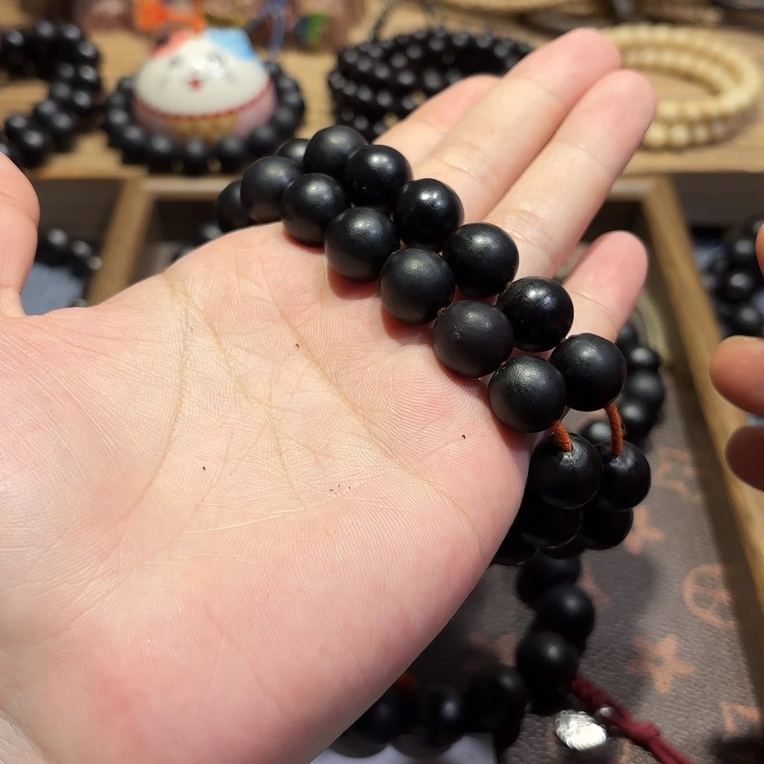 草珠菩提吊坠ॐ****手持