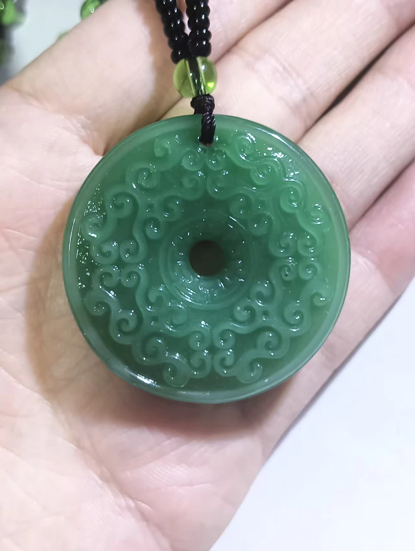 玛瑙平安扣带纹饰绿色项链吊坠J278