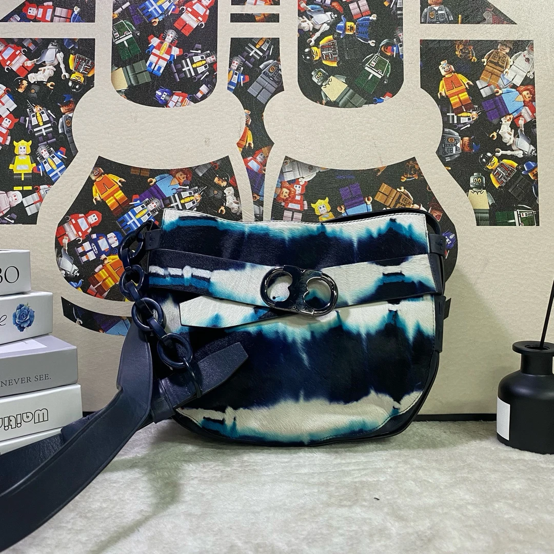95新 TORY BURCH/汤丽柏琦 汤丽柏琦21366斜挎包29*22