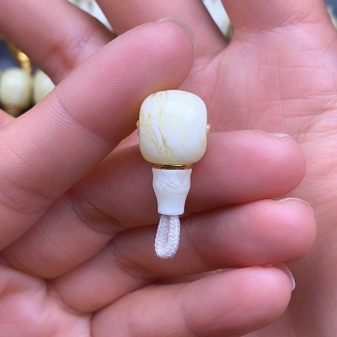 琥珀裸石18K金镶嵌12.4mm 蜜蜡三通