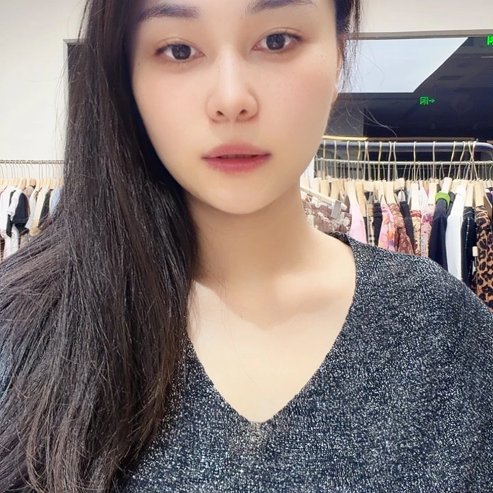 紫***草哈哈哈哈哈哈哈哈哈哈