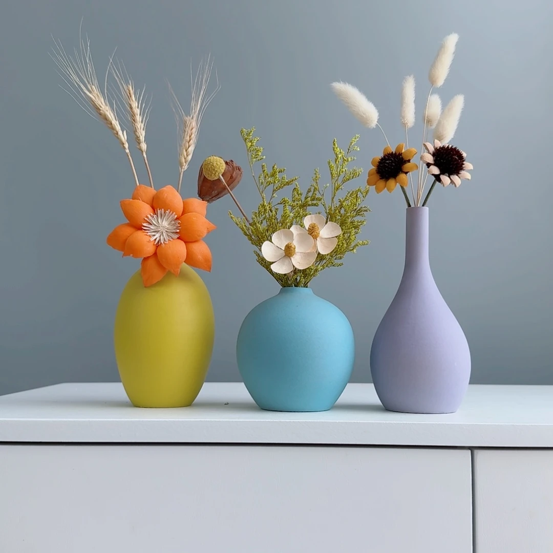 摆件陶瓷小花瓶摆件含花总高约20-30cm