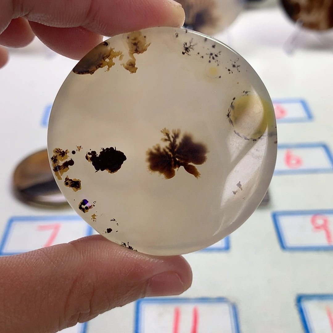 春***冬未镶嵌玛瑙/玉髓珠宝半成品