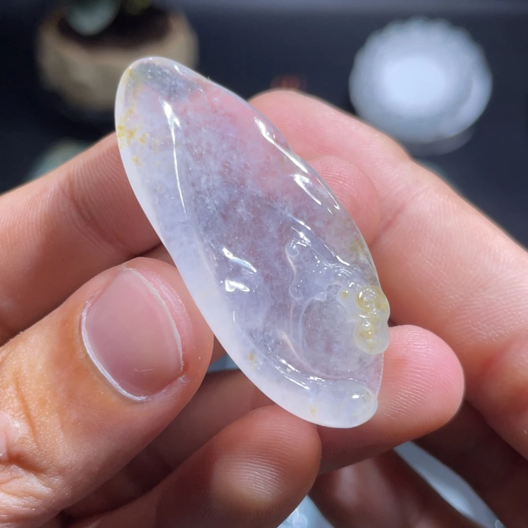 颈饰未镶嵌翡翠随形悟道