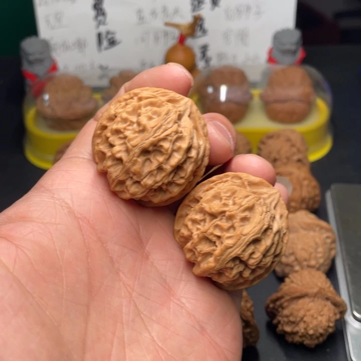 文玩核桃把件38苹果园38