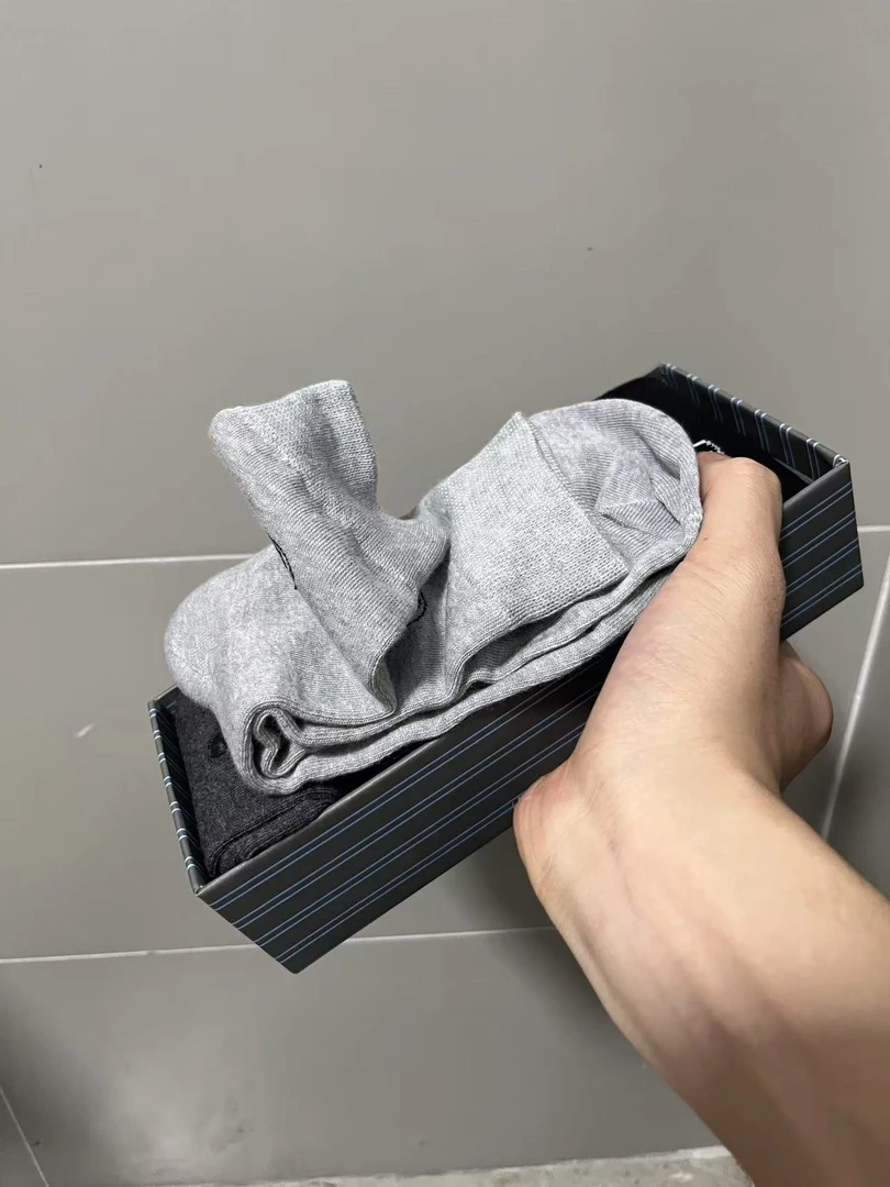 99时尚透气休闲男士袜