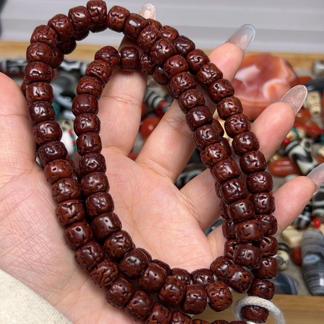 金刚菩提手串如图