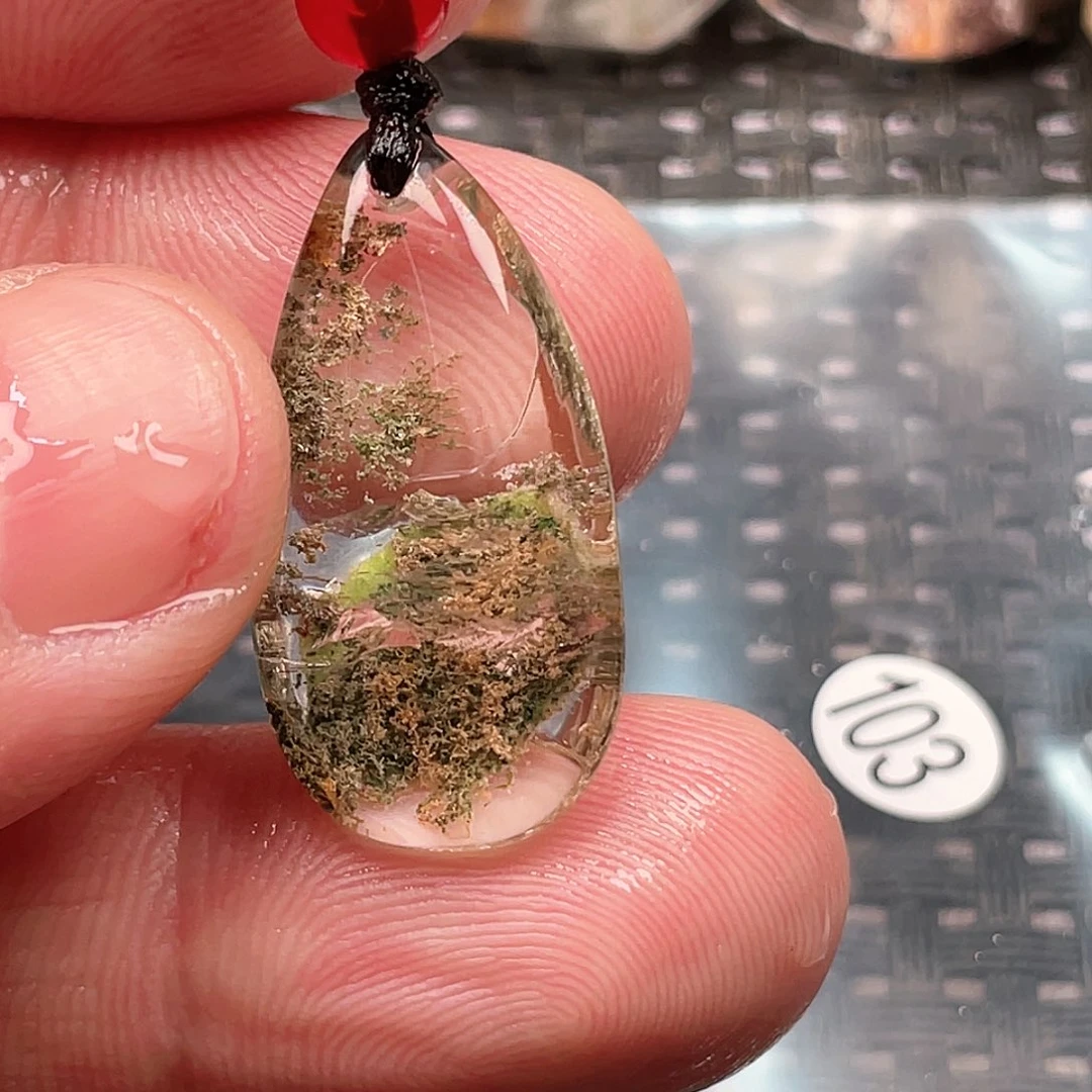 【闪购商品】颈饰未镶嵌水晶m*A