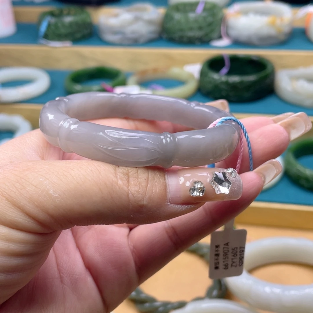 和田玉手镯未镶嵌15