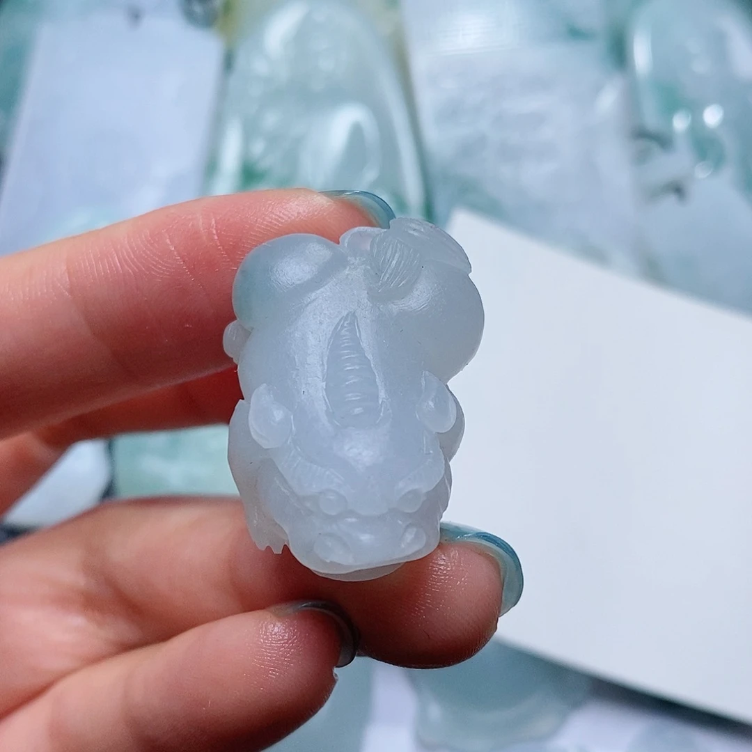 定制翡翠未镶嵌毛货付款后确认抛光