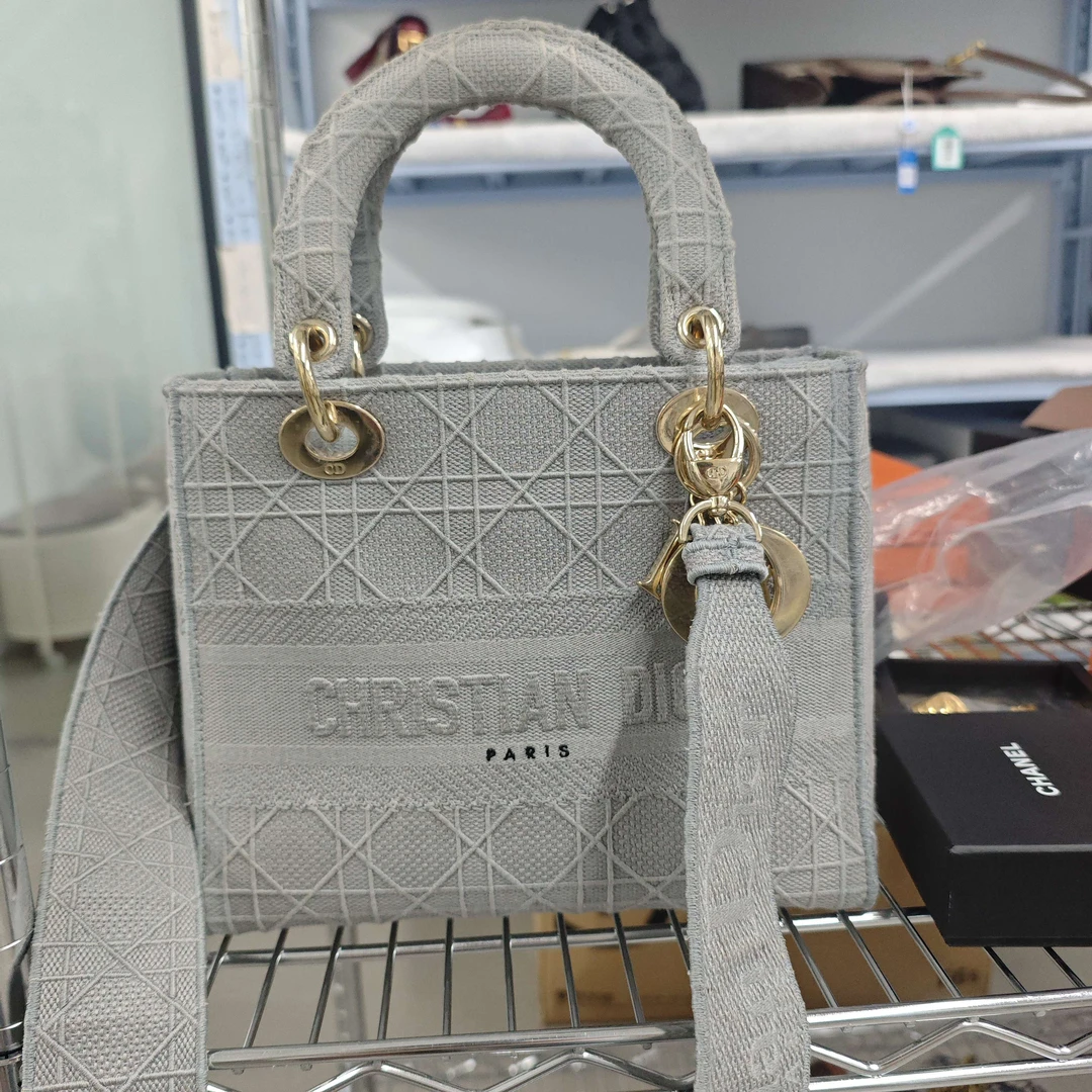 95新 DIOR/迪奥 /Abby/单肩包/250924012