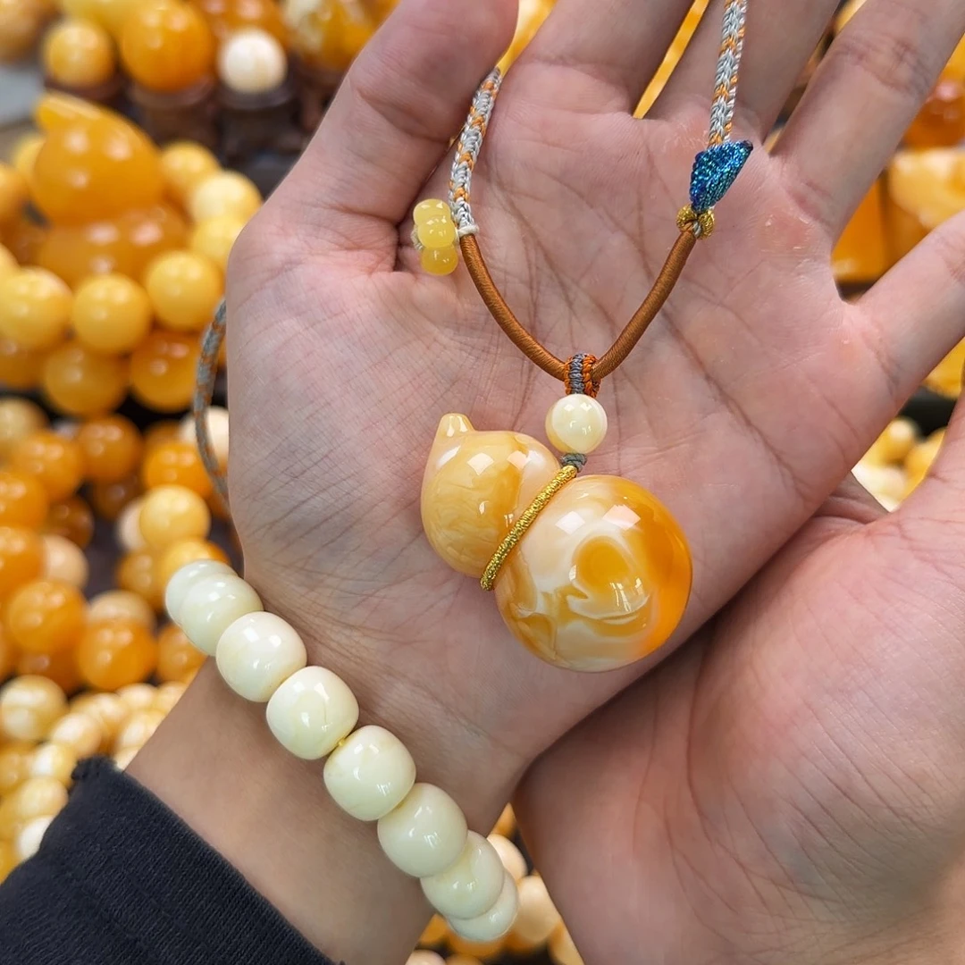 琥珀未镶嵌珠宝奇石19g