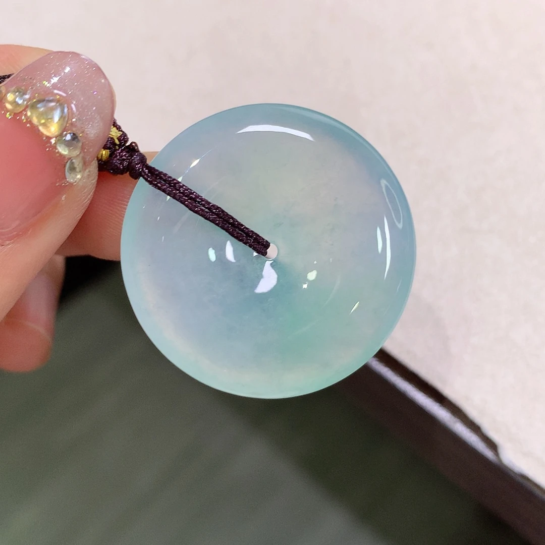 翡翠未镶嵌颈饰30-5.6