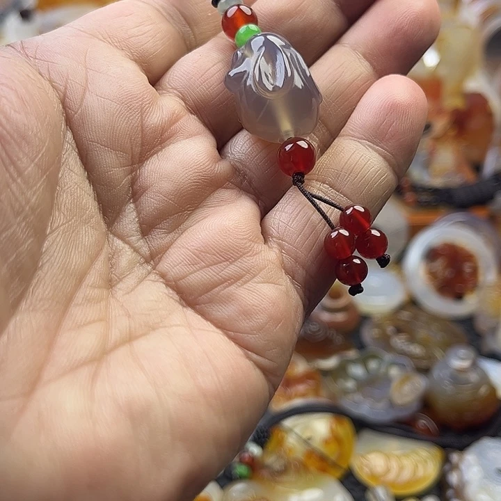 玛瑙/玉髓未镶嵌颈饰