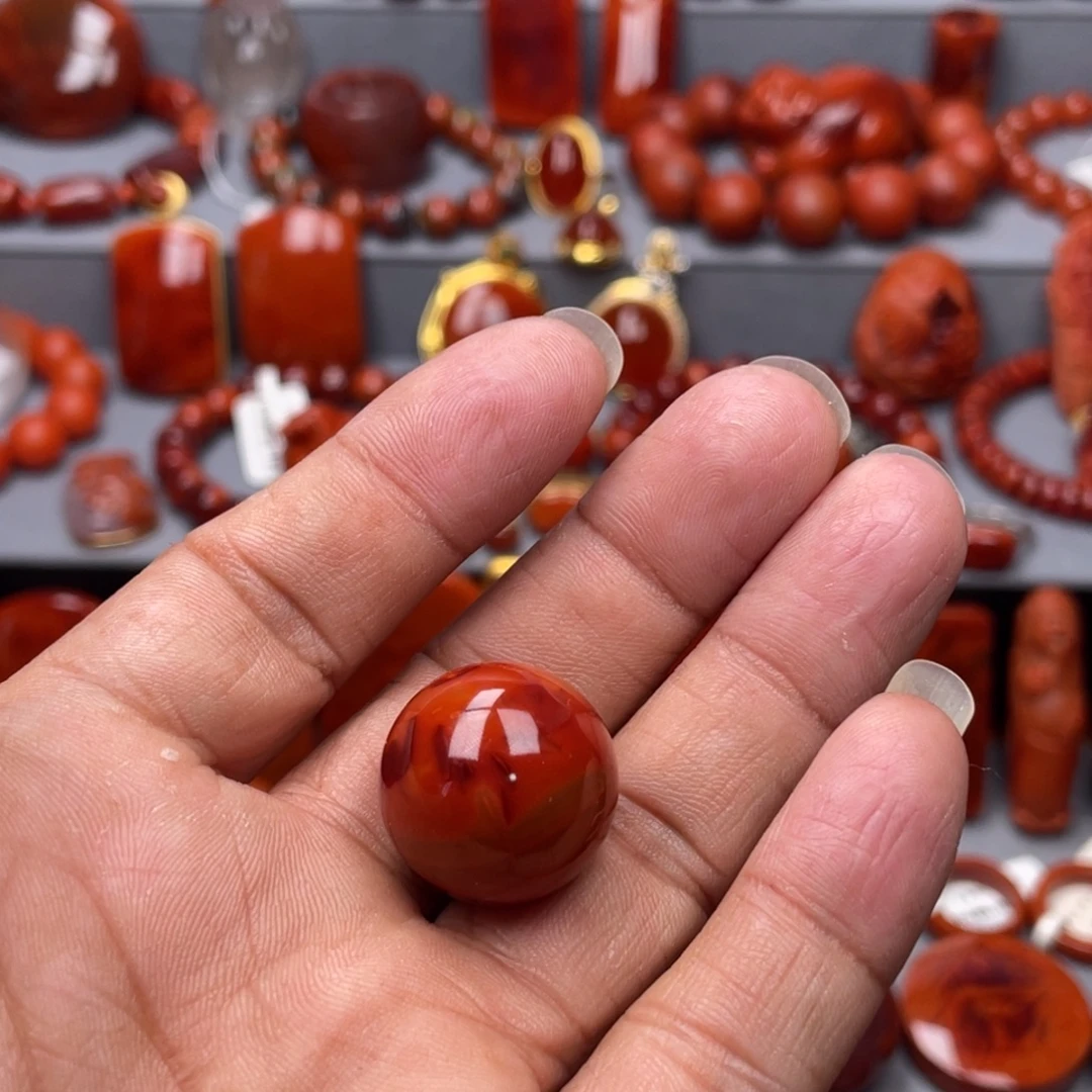 南红玛瑙未镶嵌珠宝奇石吊坠