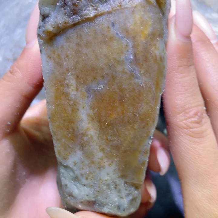 和田玉未镶嵌珠宝半成品