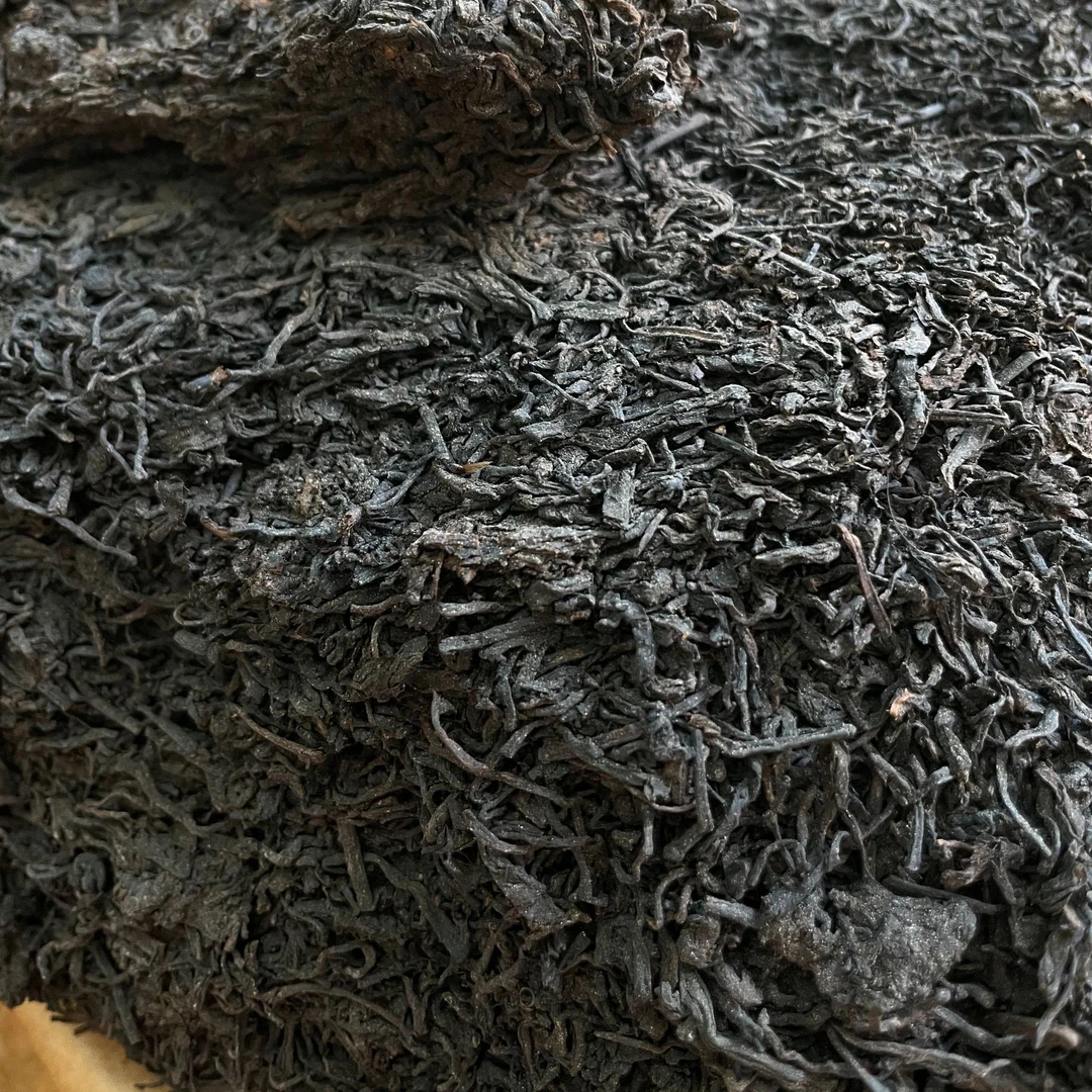 阅茶溪上（年末福利）90年代初六堡老茶团古法工艺 参香茶芽茶团