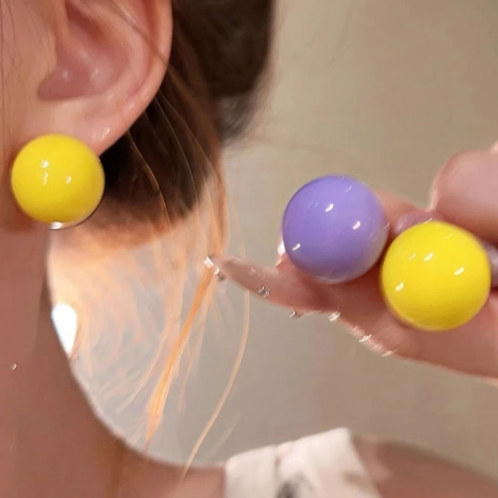 多巴胺彩色糖果圆球耳钉女夏日绝美耳环2025新款高级感气质耳饰品