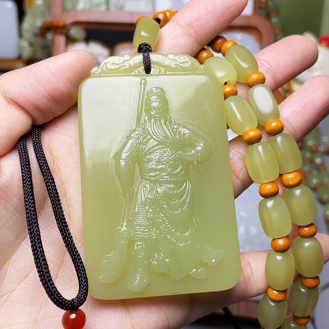 新疆昆仑山脉料关公