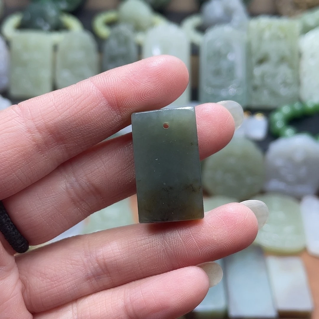 和田玉未镶嵌吊坠(不含链)