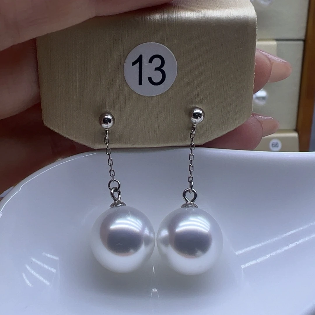 淡水珍珠银S925镶嵌耳饰
