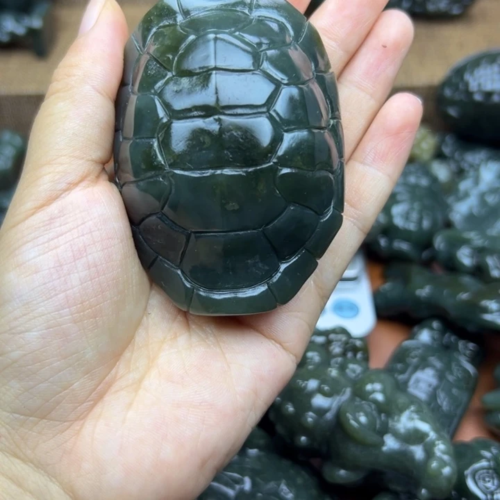 齐****和田玉（糖玉）未镶嵌挂件