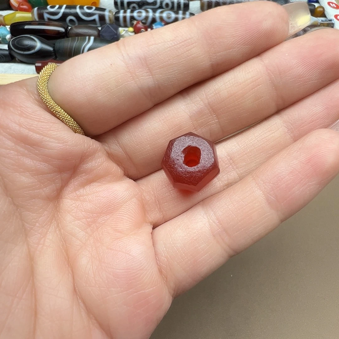 行***道合金玛瑙/玉髓珠宝半成品