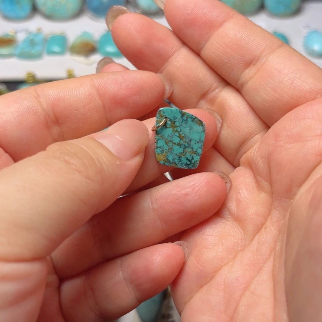 【闪购商品】未镶嵌南红玛瑙珠宝奇石