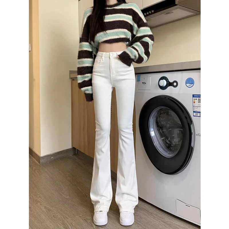 150小个子白色牛仔裤微喇叭牛仔裤女春夏新款修身高腰弹力马蹄裤
