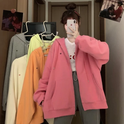 套头款秋装2025年新款女上衣流行时尚宽松韩版长袖连帽卫衣外套女