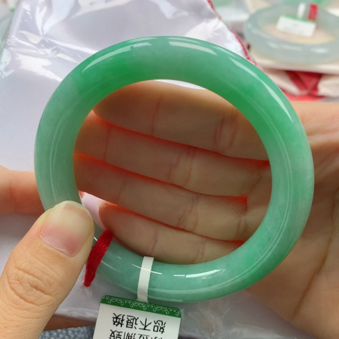 未镶嵌手镯翡翠缅甸天然翡翠A货56.7圆